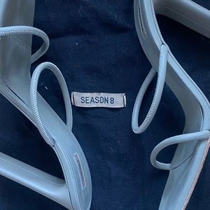 YEEZY Season 8 | BEIGE Leather Sandals